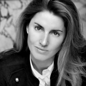 Laure_280X280 Laure_280X280